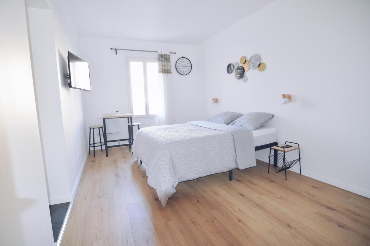 Studios Lsquare-Residence Châtellerault Exteriör bild